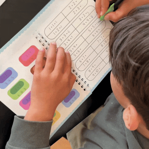 Le Cahier d'Écriture Magique