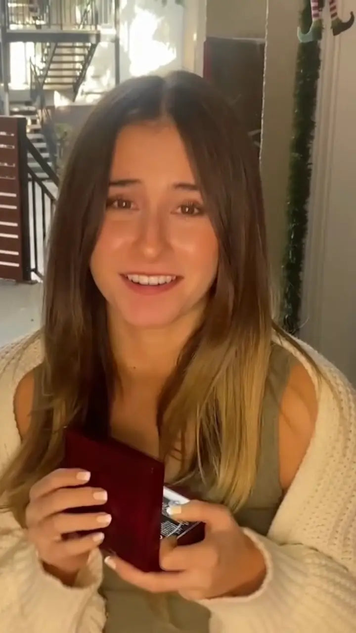 À ma Petite-fille - Je t'aime, Mamie.